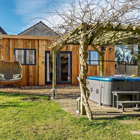 Log Cabin Near Bath Chippenham  Exteriér fotografie