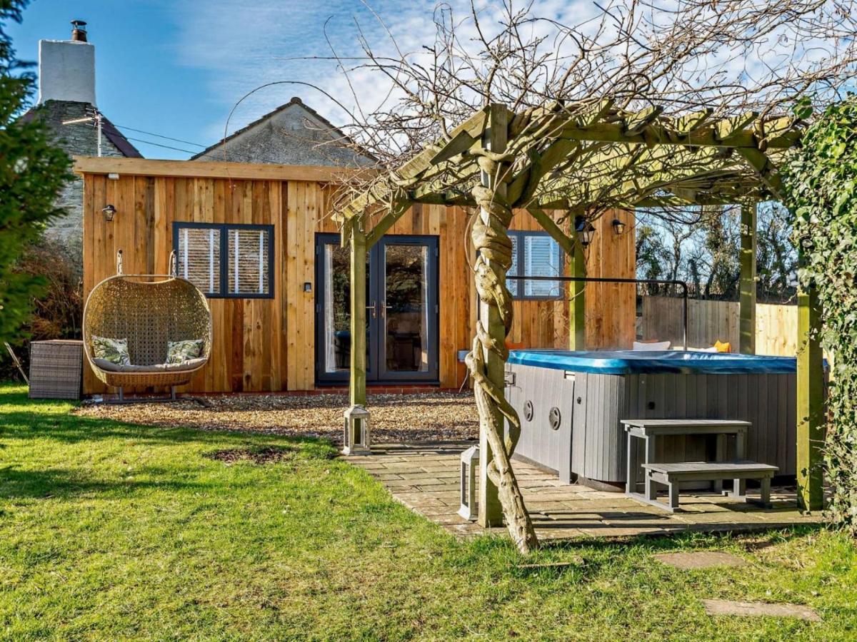 Log Cabin Near Bath Chippenham  Exteriér fotografie